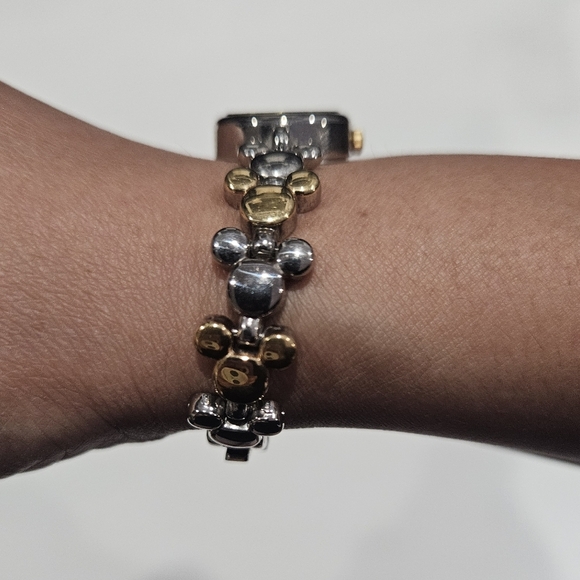 Disney Mickey Mouse Two-Tone Gold & Silver Women's Watch, New Battery - Picture 3 of 8